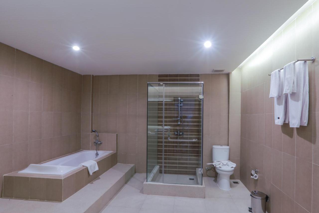 Canggu Dream Village Hotel And Suites Exterior photo