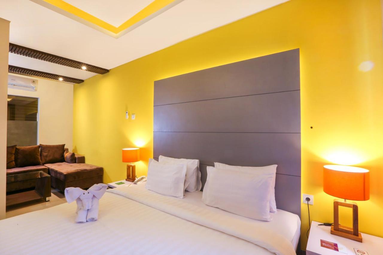 Canggu Dream Village Hotel And Suites Exterior photo