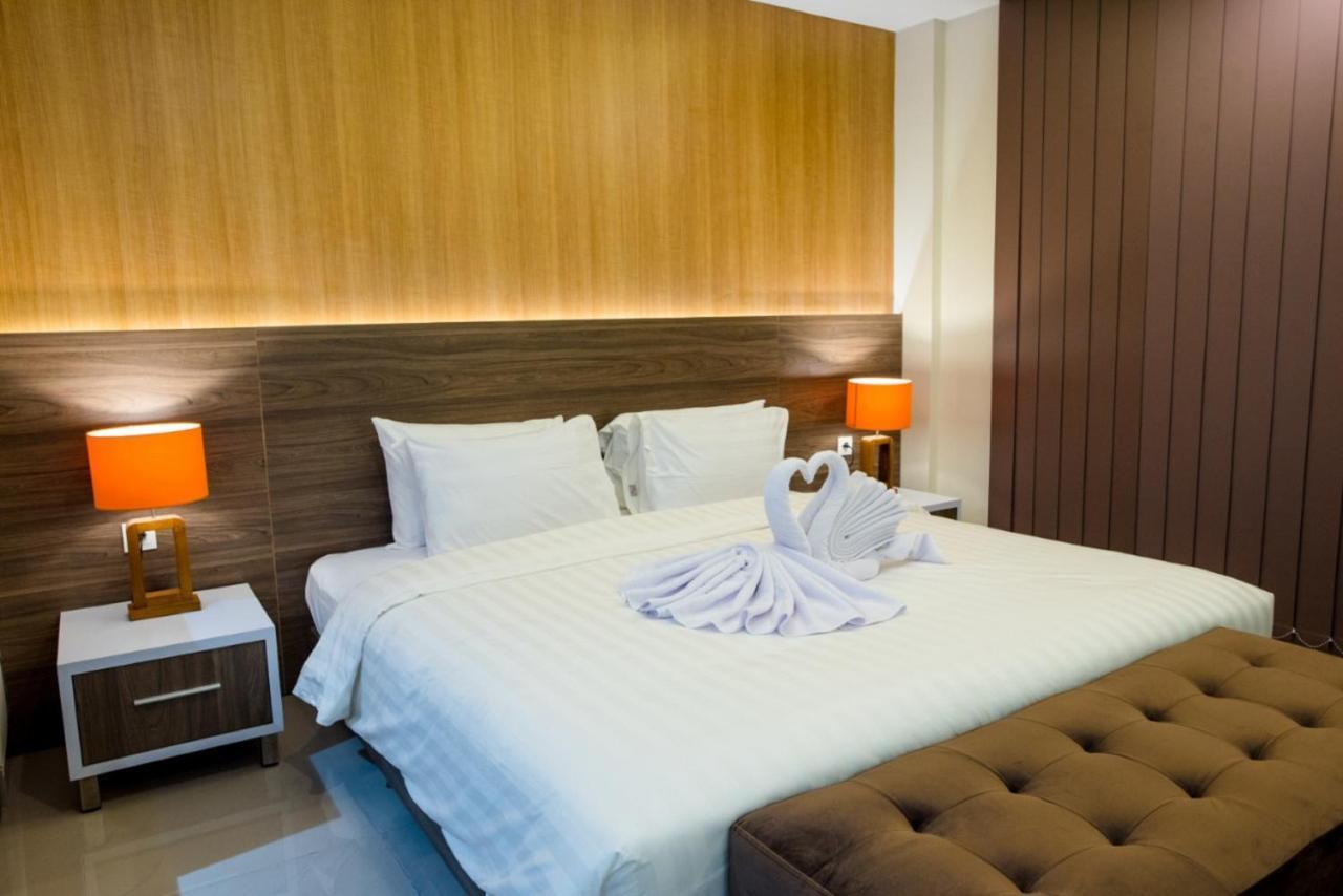 Canggu Dream Village Hotel And Suites Exterior photo